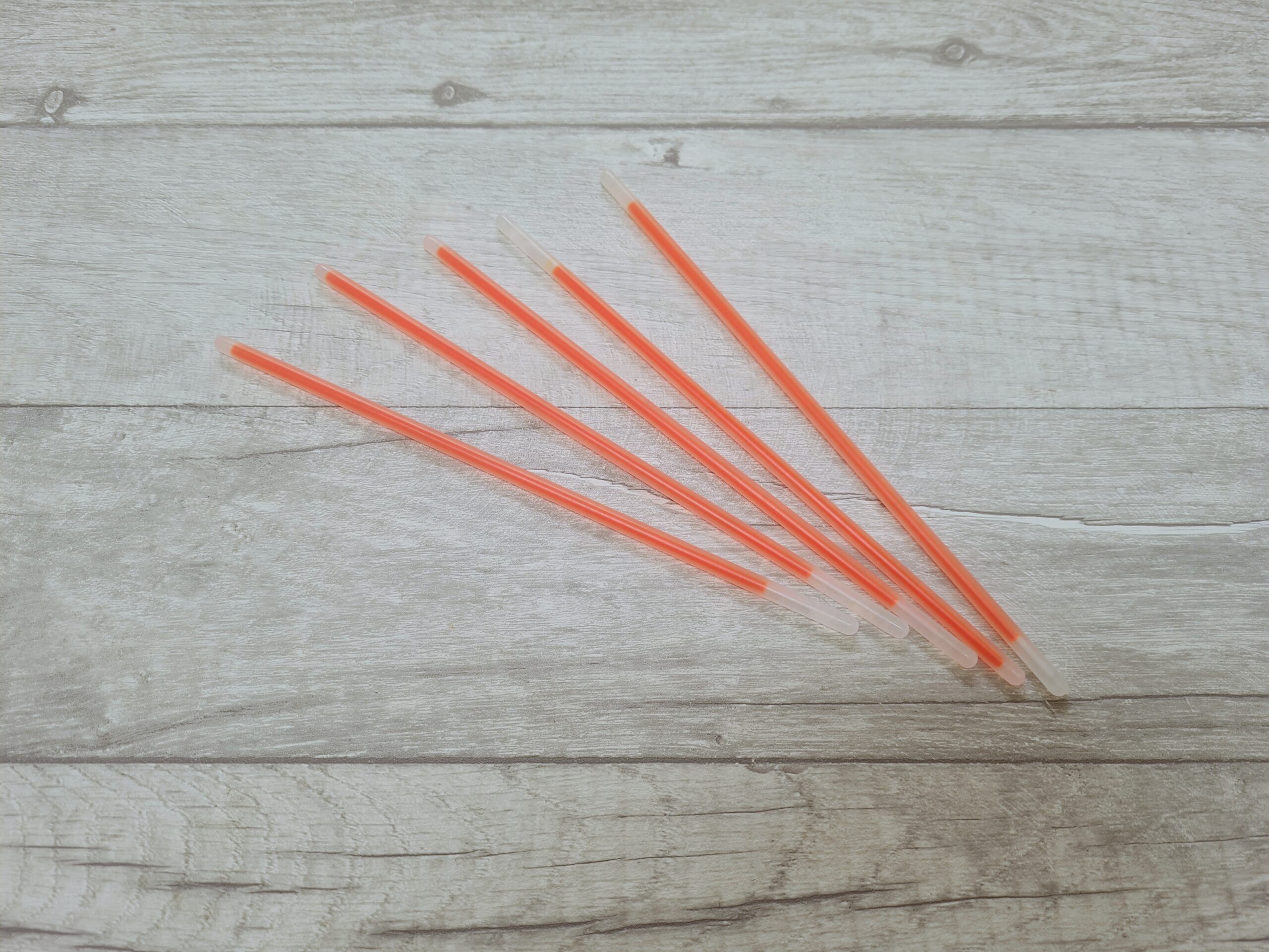 Go Orange Glowsticks | 10-pack of Small Glow Sticks - Image 2